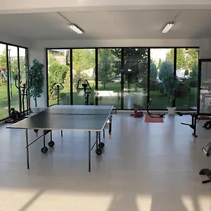 Apartamento Airport 2, Otopeni